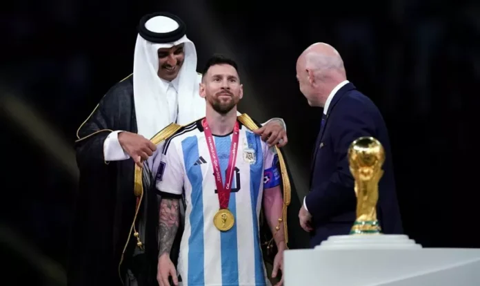 Lionel-Messi-mantie-1024x706-1-1