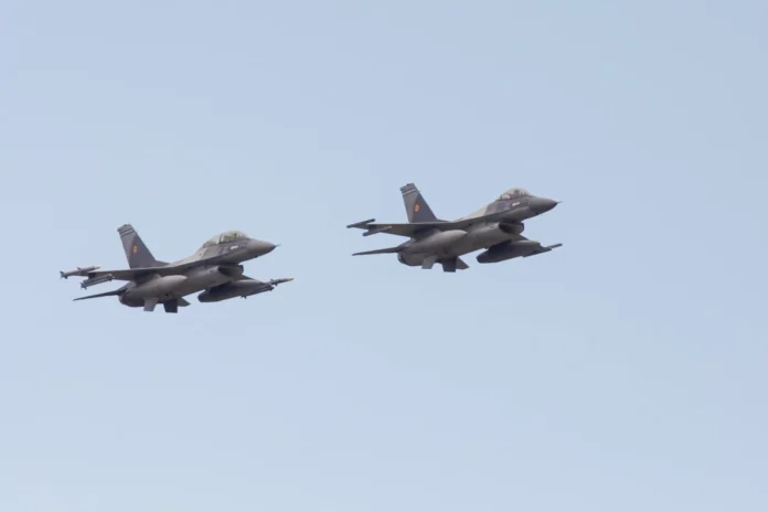 7-3-scaled-1 Alertă aeriană la graniță, au fost ridicate două F-16 / Drona a fost