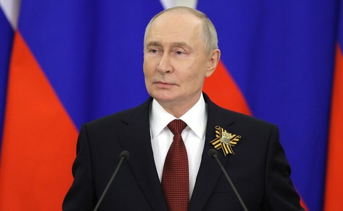 Vladimir-Putin Kremlinul reacționează după misiunea emisarilor lui Trump